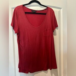 Rock & Republic Red Scoop Neck Red Metallic Short Sleeve Tee.  Size X-Large.
